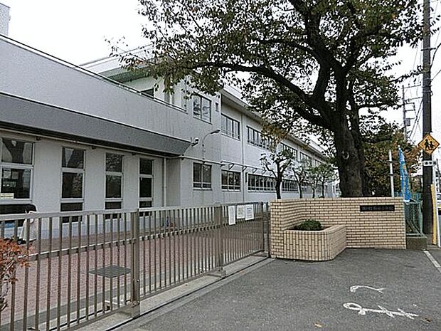 横浜市立梅林小学校（約512m）