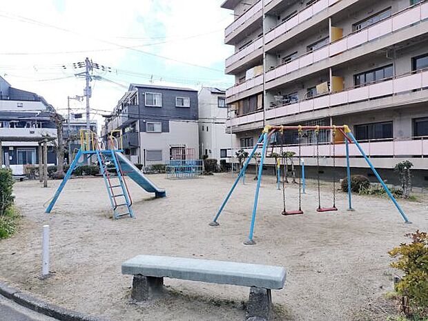 梶第2団地公園（約281m）