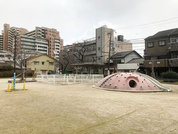 鯰江北公園（約111m）