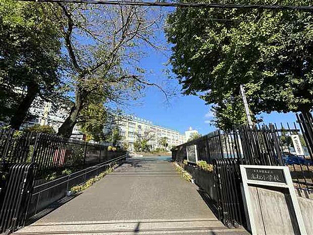 豊島区立高松小学校（約433m）