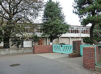 横浜市立上瀬谷小学校 1222m