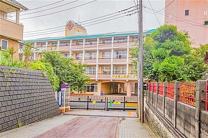 さいたま市立大谷場中学校 1807m