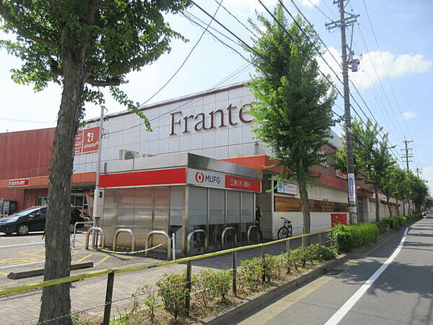 ヤマナカ極楽フランテ（約646m）