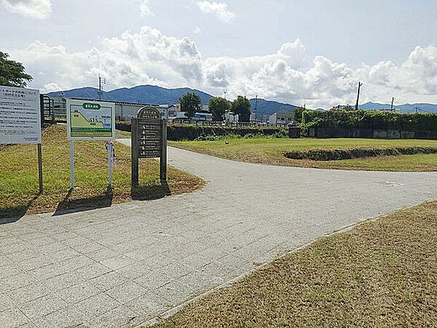 田村花立広場(約1,181m)