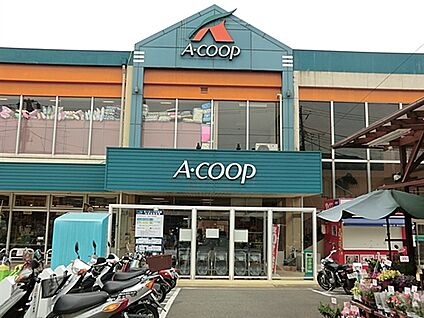 Aコープ中田店 982m