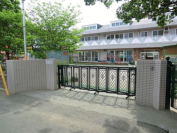 ひかり認定こども園(約1,052m)