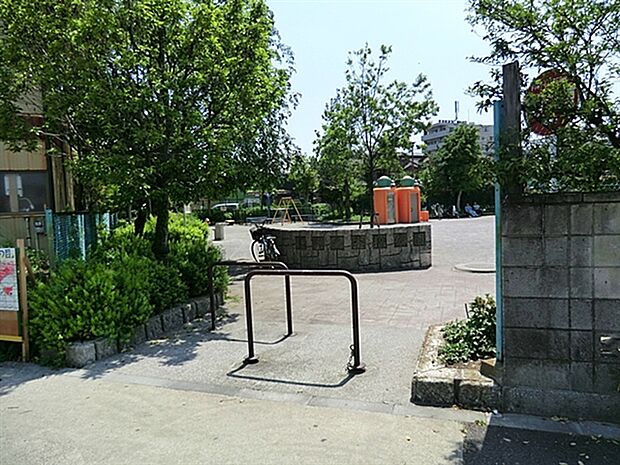 はんの木橋公園(約1,074m)