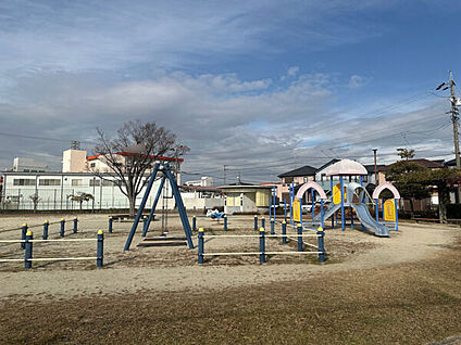 菅池公園 159m