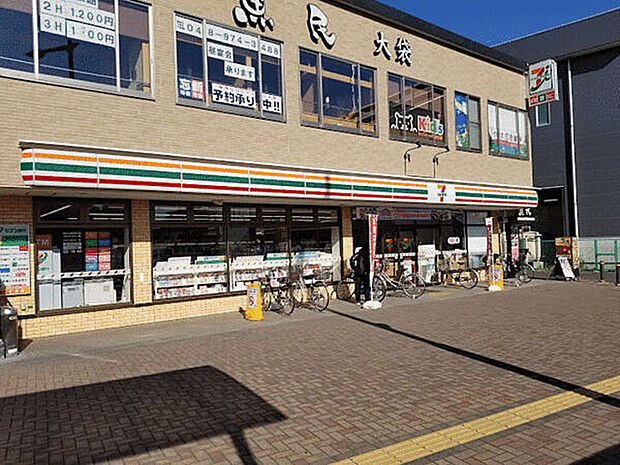 セブンイレブン越谷大袋駅西口店（約1,120m）
