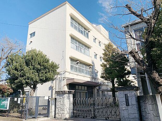 横浜市立上菅田中学校（約40m）
