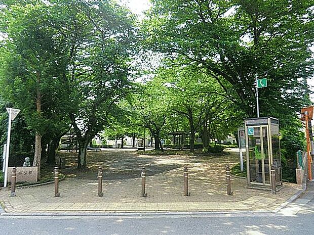 柴西公園(約389m)