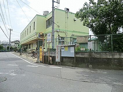 船橋市立高根保育園 640m