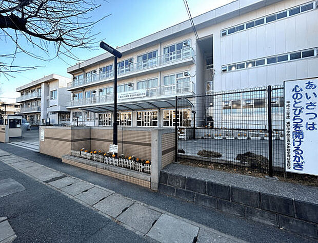 浦安市立北部小学校(約1,200m)