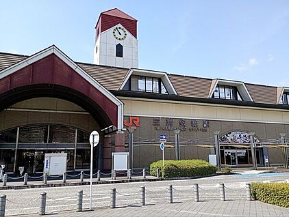 JR「三河安城」駅 720m