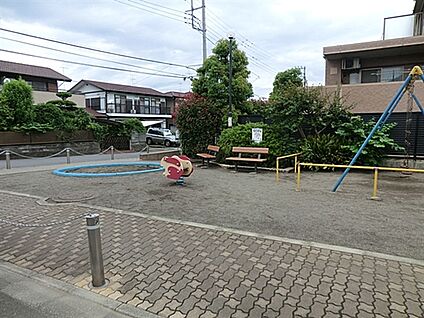 東林間７丁目公園 771m