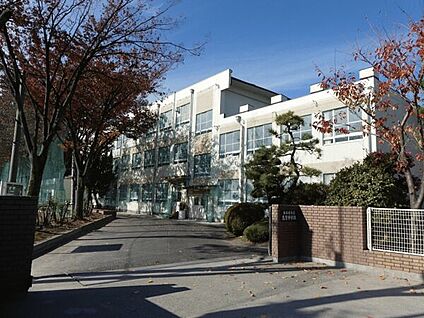 名古屋市立志賀中学校 959m