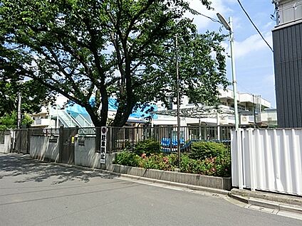 練馬区立関町保育園 1307m