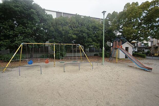 伝馬公園（約280m）