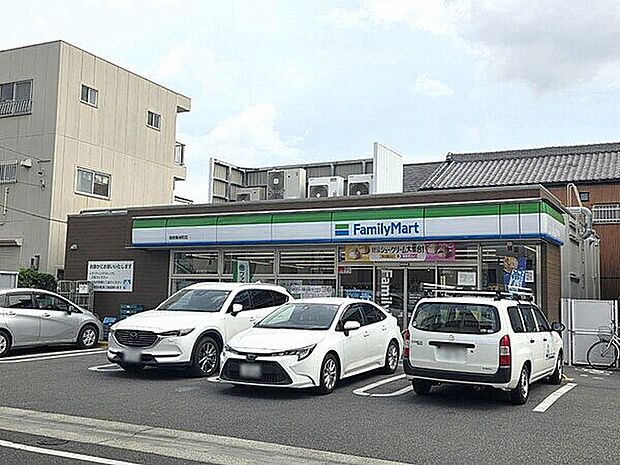 ファミリーマート瑞穂亀城町店(約402m)