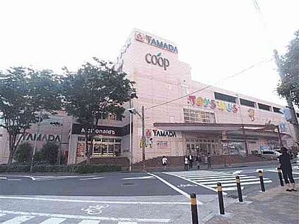 東戸塚西口プラザ 1884m