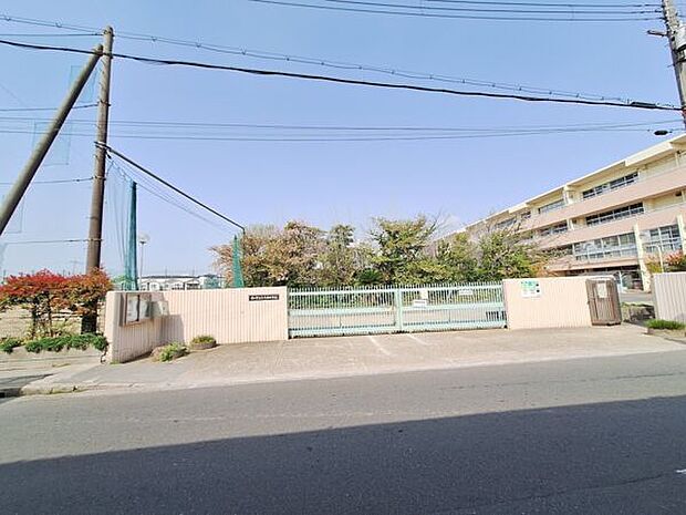 守口市立大久保中学校（約1,052m）