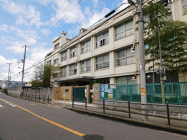 大阪市立西淡路小学校（約531m）