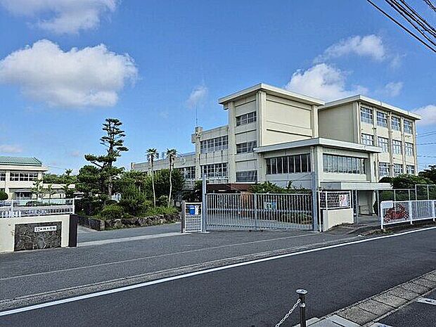 福岡市立七隈小学校（約446m）