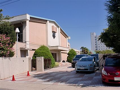 名古屋市立千石小学校 518m