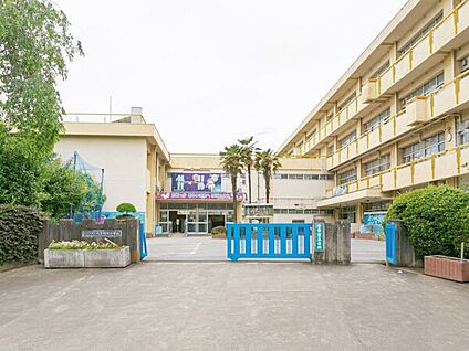 さいたま市立大宮別所小学校 964m