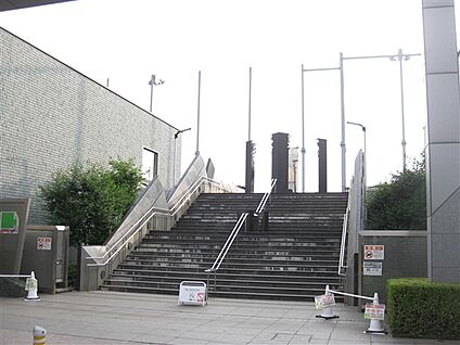 上井草スポーツセンター 1008m