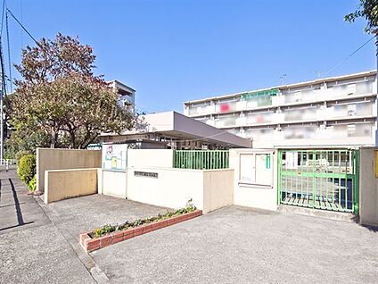 世田谷区立小梅保育園 804m