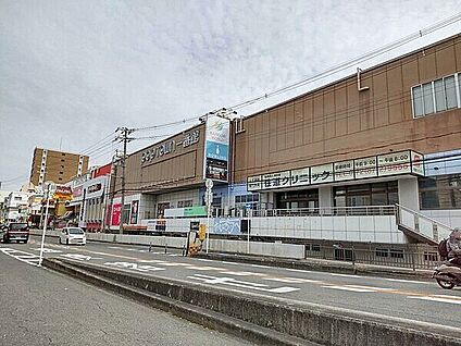 ポップタウン住道 1942m