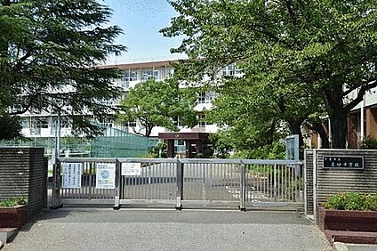 千葉市立真砂中学校 1092m