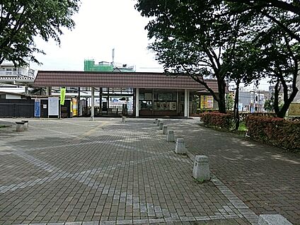 西武鉄道「新小金井」駅 1440m
