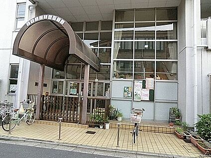 蕨市立くるみ保育園 480m