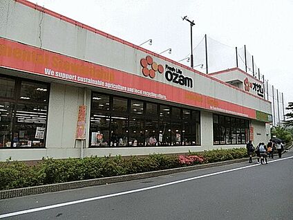 オザム調布多摩川店 1204m