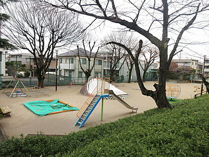 南明公園 214m