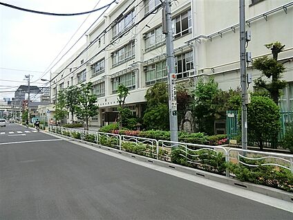 江東区立深川第七中学校 762m