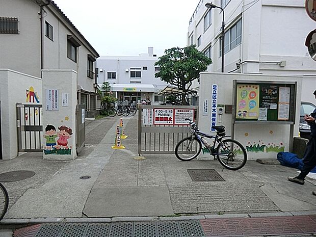 本木東保育園(約754m)