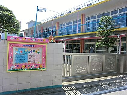 白山幼稚園 368m