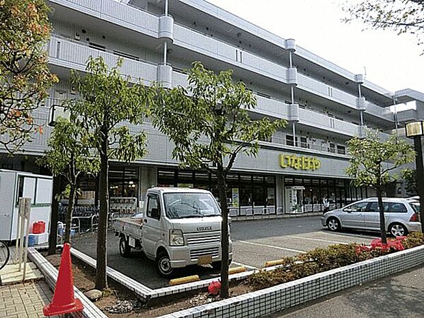いなげや横浜桂台店(約1,123m)