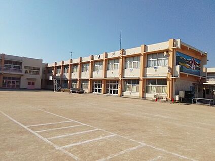 岡崎市立矢作東小学校 1036m