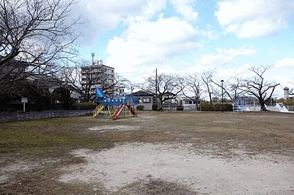 原町公園 1122m