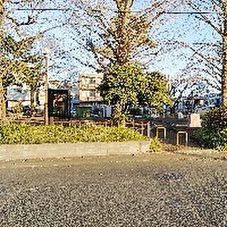 柳橋2号公園 357m