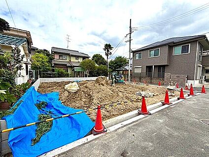 現地（土地）