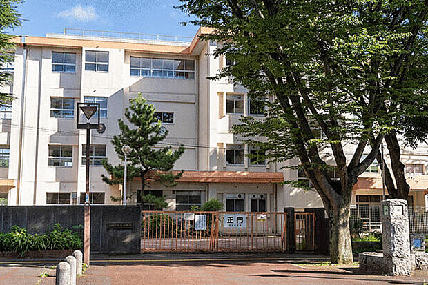 千葉市立弥生小学校(約947m)