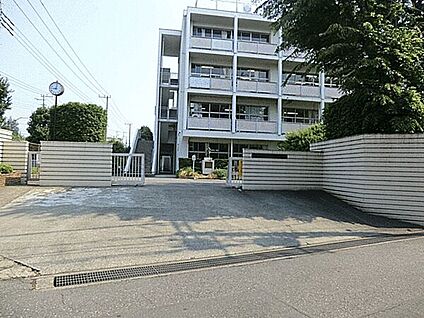 府中市立府中第九中学校 1689m