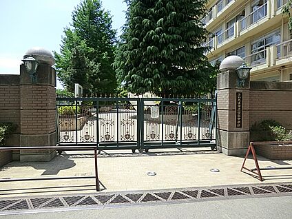 さいたま市立常盤中学校 1509m