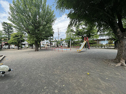 登戸第2公園 1417m