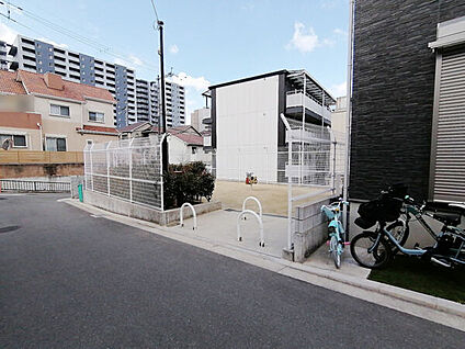 幸町第2ちびっこ老人憩いの広場 297m